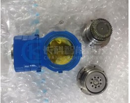 拆一套YASKAWA安川機器人MH6五六軸手腕