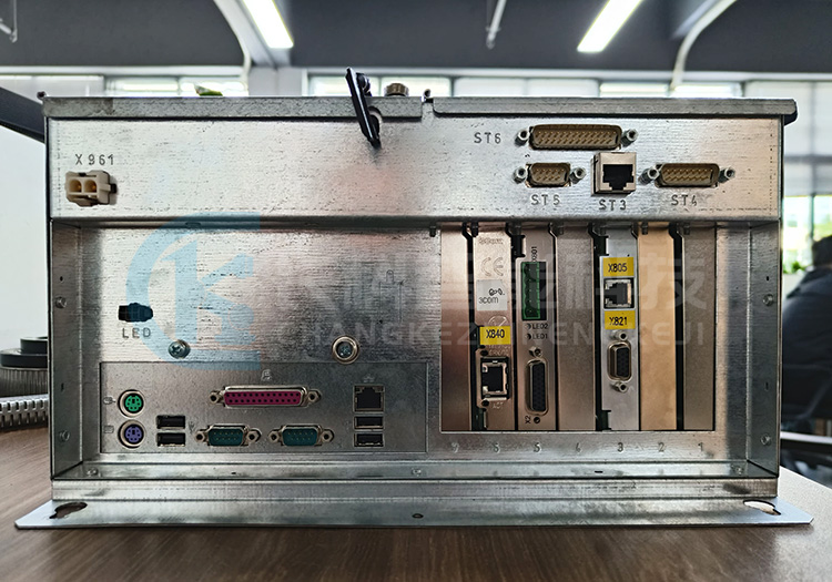 庫(kù)卡KR C2控制器主機(jī)00-134-331 庫(kù)卡KR C2控制器主機(jī)00-134-331